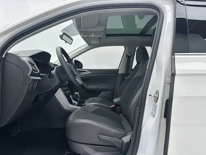 Tujia 2022 1.5L Auto Comfort Edition 5
