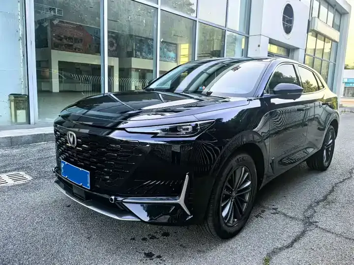 ChangAn UNI-K 2021 2.0T Luxury Model - View 1