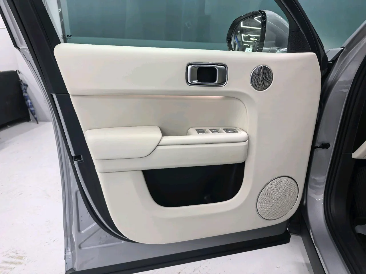 Li 2023 L7 Pro automatic gear 14