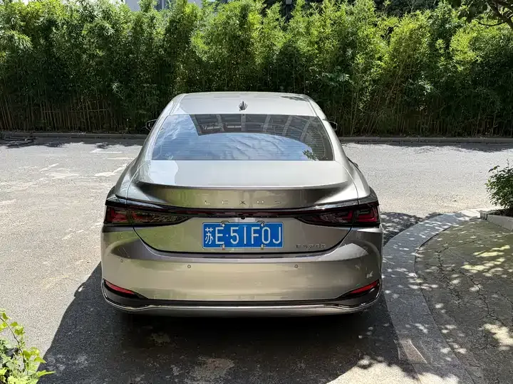 Lexus ES 2025 Model 200 Prestige Edition 10