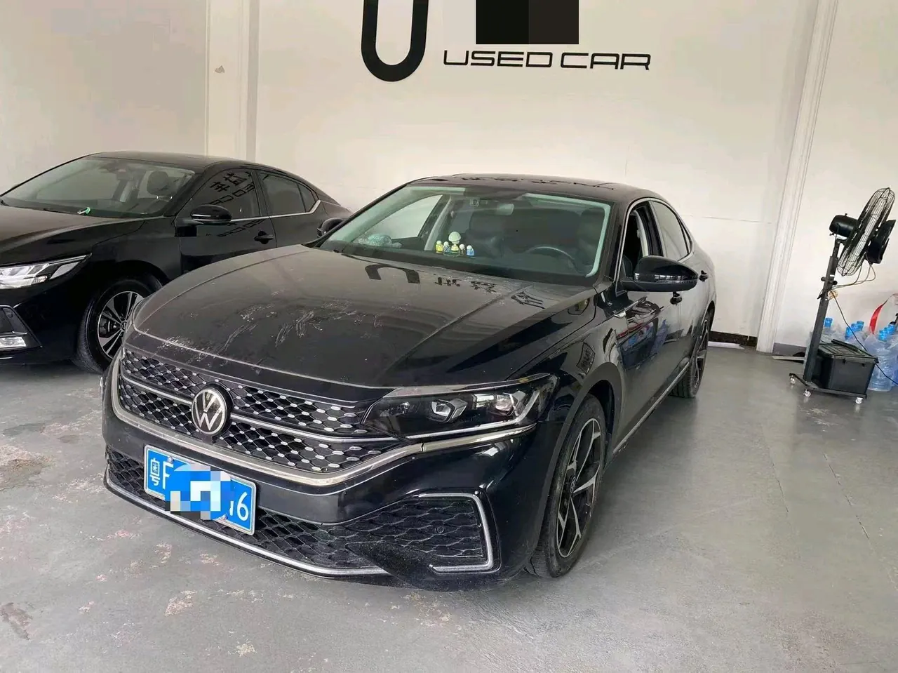 Volkswagen 2024 Passat 2.0TSI 380TSI Star Elite Edition Automatic - View 1