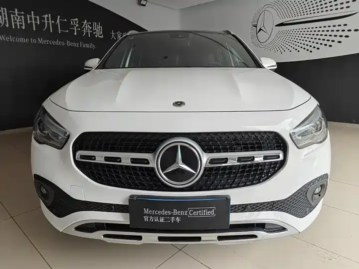 Mercedes Benz GLA 2023 GLA 220 2