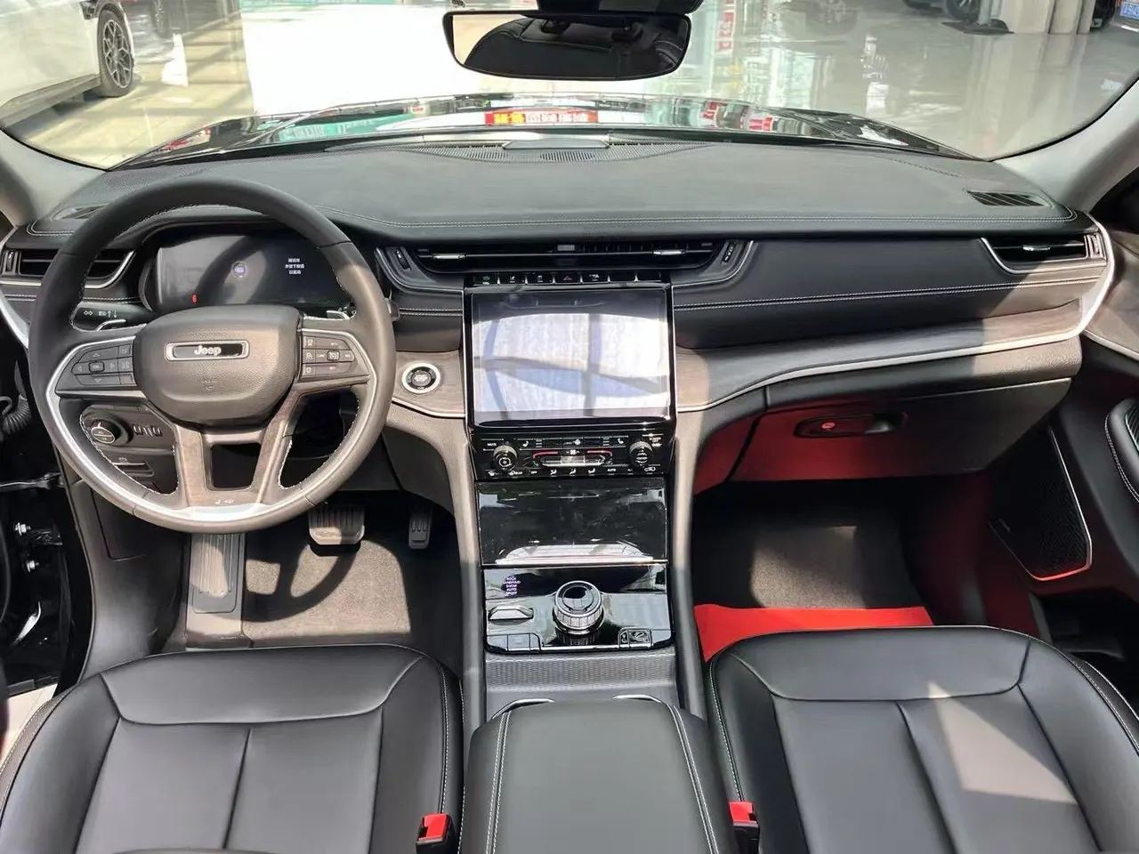 Jeep Grand Cherokee (Imported) 2023 Grand Cherokee 4xe 2.0T Far Peak Edition Automatic Gear 6