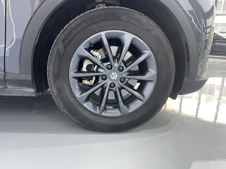 Leapmotor C11 2023 Model, All-Electric, 500km Range, Smart Edition 10
