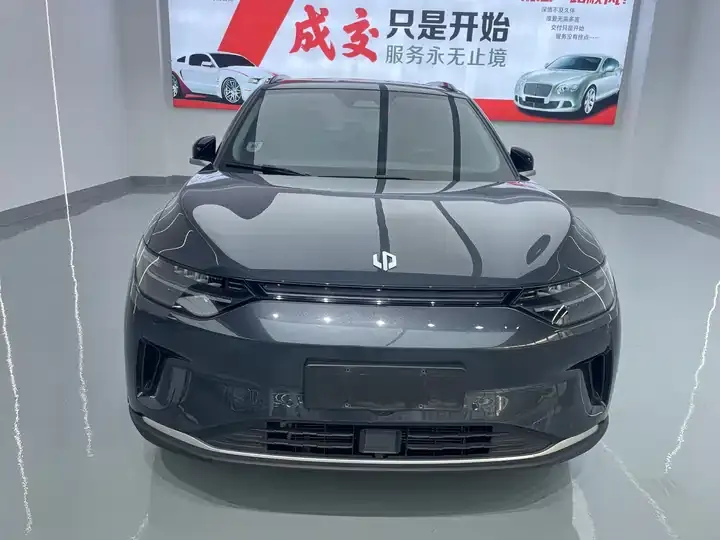 Leapmotor C11 2023 Model, All-Electric, 500km Range, Smart Edition 2