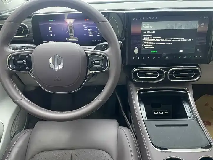 Leapmotor C11 2023 Model, All-Electric, 500km Range, Smart Edition 4