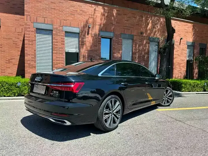Audi A6L 2023 45 TFSI quattro Selected to Be Elegant 3