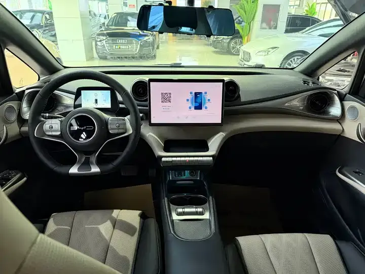 Dolphin 2023 420km Free Edition 8