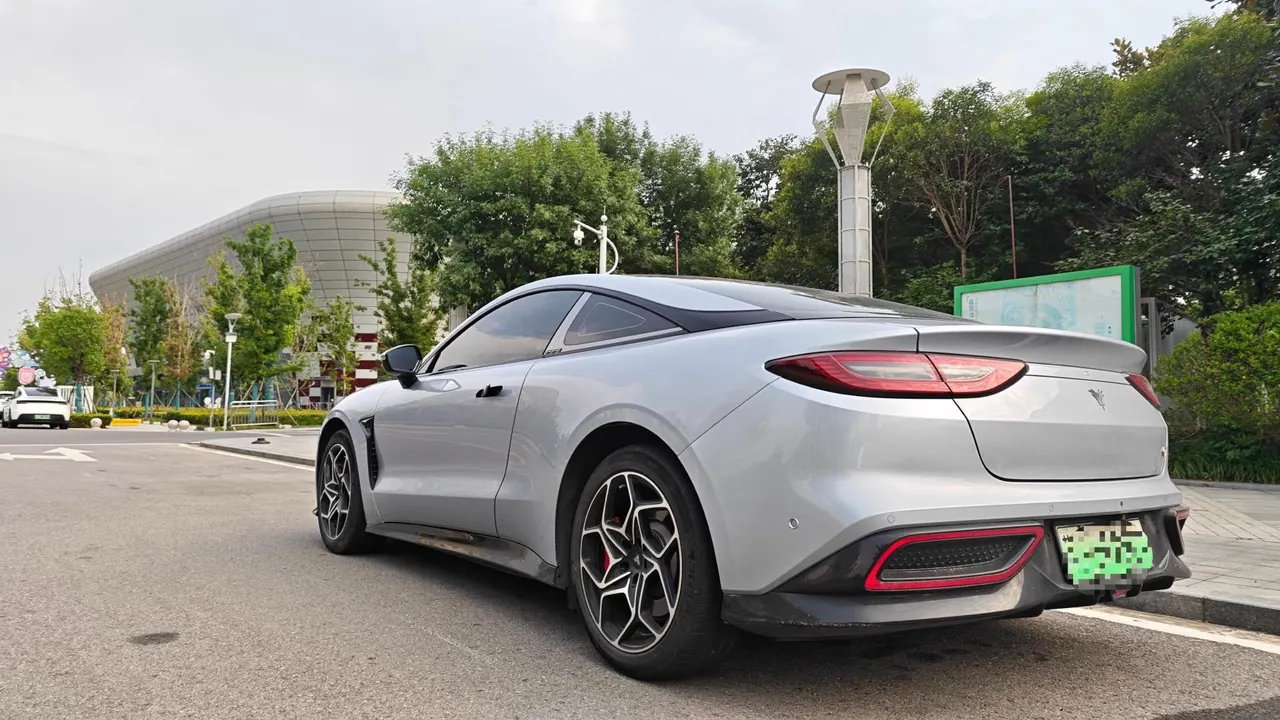 Neta 2023 Neta GT 580 AWD Sports Edition Automatic Gear 4