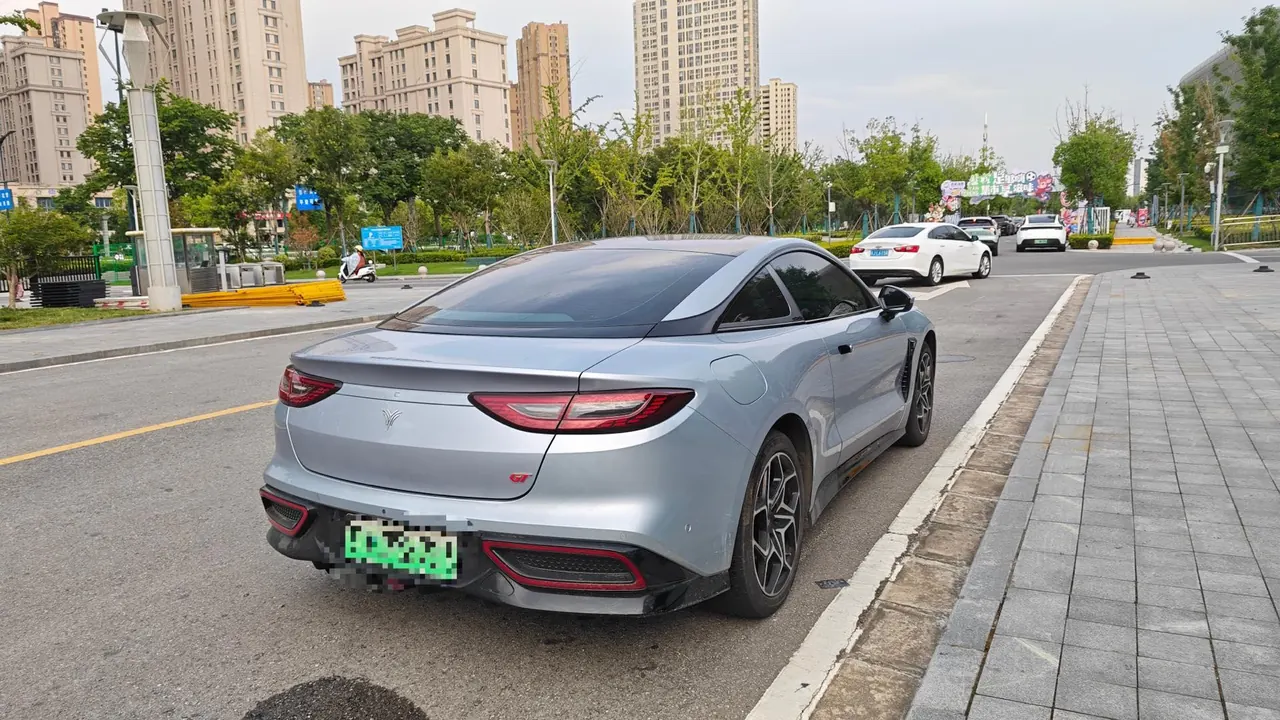Neta 2023 Neta GT 580 AWD Sports Edition Automatic Gear 5