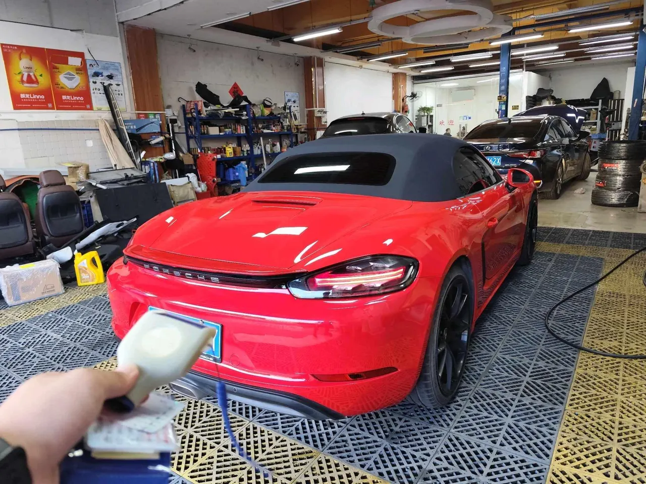 Porsche 718 (Imported) 2020 718 Boxer 2.0T Automatic 7