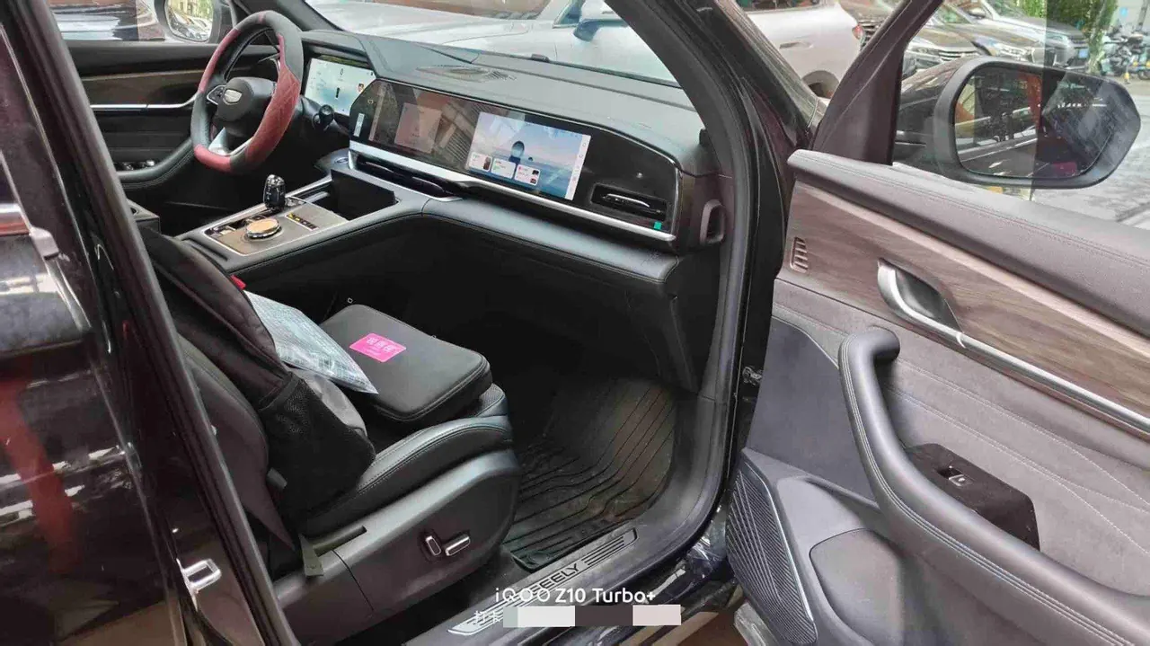 Geely 2025 XingyueL (Monjaro) 2.0TD Oriental Yao Star-Gazing Edition Automatic Transmission 3