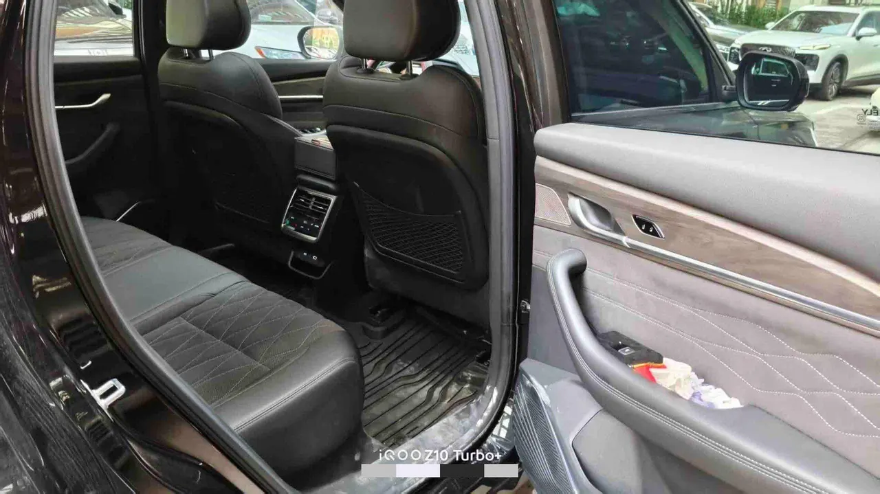 Geely 2025 XingyueL (Monjaro) 2.0TD Oriental Yao Star-Gazing Edition Automatic Transmission 4