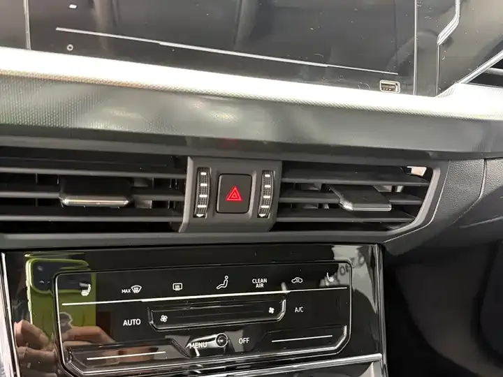 Passat 2022 280TSI Elite Edition 10