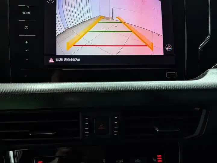Passat 2022 280TSI Elite Edition 12