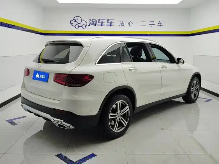Mercedes Benz GLC 2021 GLC 260 L 4MATIC Dynamic 3