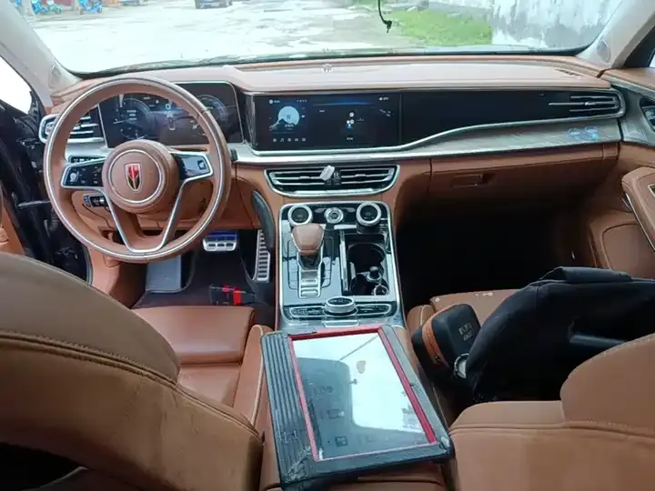 HongQi H9 2020 2.0T Zhilian Qichang Edition 10