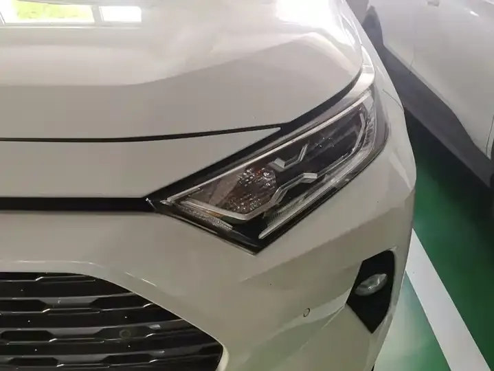 RAV4 RongFang 2020 Dual Engine 2.5L E-CVT Four-wheel Drive Flagship Edition 5