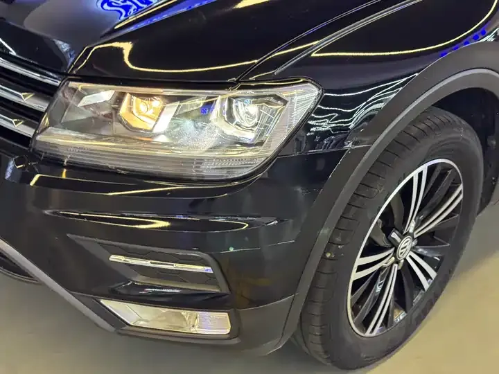 Tiguan L 2020 330TSI Automatic Two-Drive Panoramic Comfort Edition VI 10