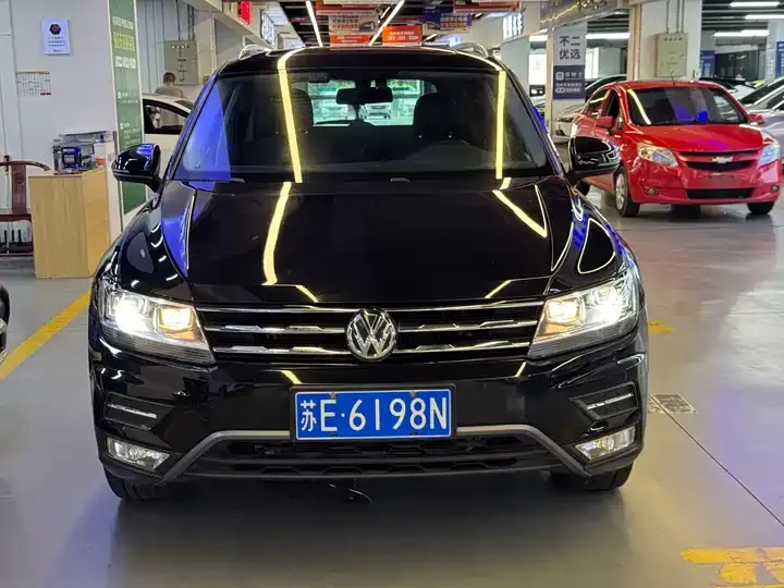 Tiguan L 2020 330TSI Automatic Two-Drive Panoramic Comfort Edition VI 3