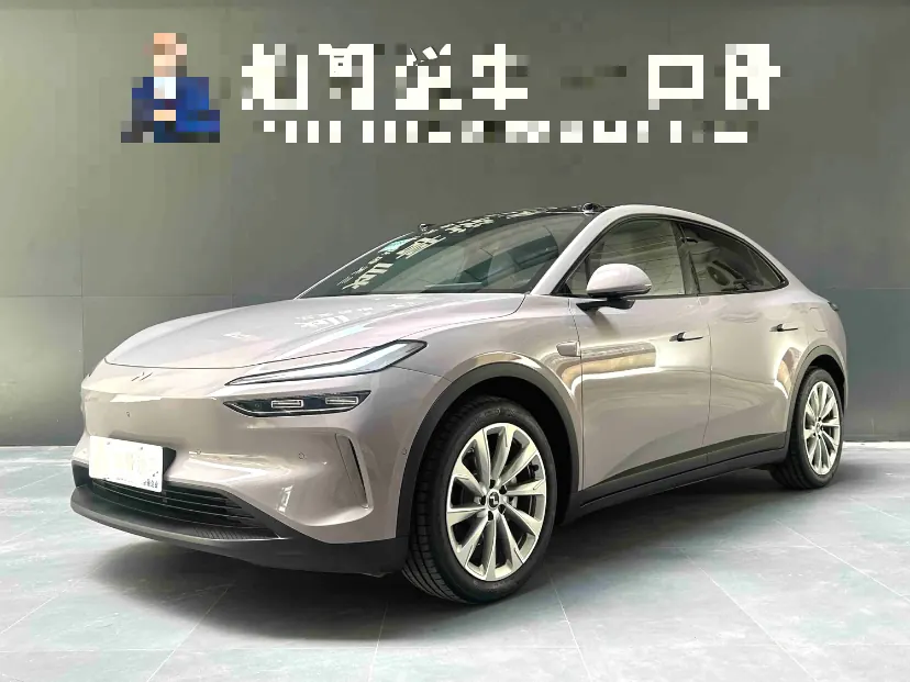 ONVO 2025 L60 60kWh four-wheel drive version automatic gear - View 1