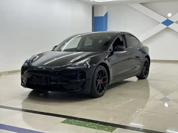 Model 3 2022 Performance high-performance all-wheel drive - View 1