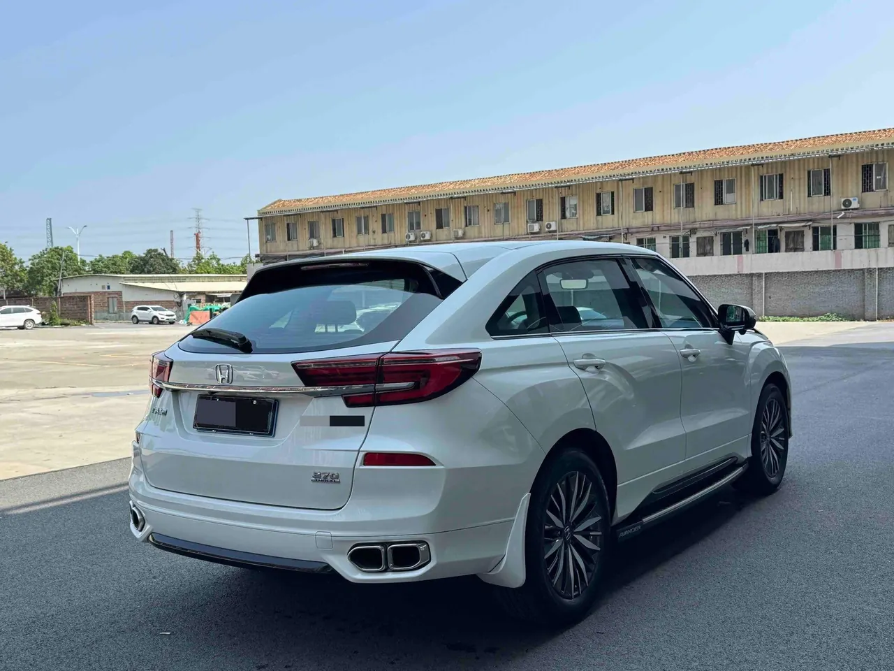 Honda 2020 Crown Road 2.0T 370TURBO Two-Drive Deluxe Automatic Gear 9