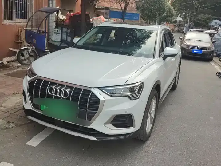 Audi Q3 2022 35 TFSI Fashion Elegant - View 1