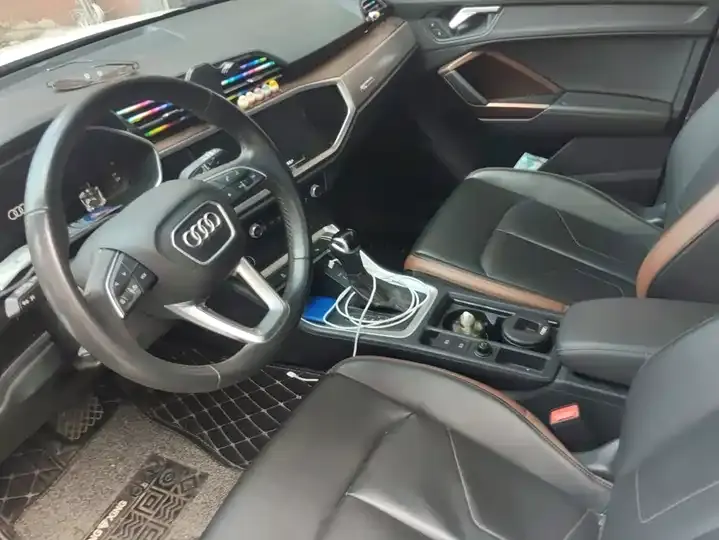 Audi Q3 2022 35 TFSI Fashion Elegant 12