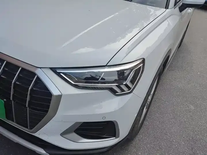 Audi Q3 2022 35 TFSI Fashion Elegant 5
