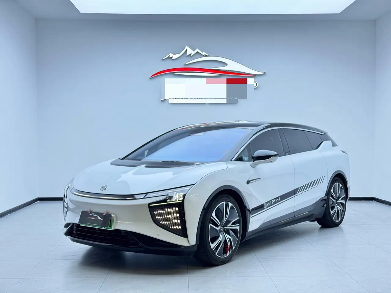 Open image lightbox: HiPhi 2022 HiPhi X Chuangyuan Edition 6-seat Long Endurance Edition Automatic Gear