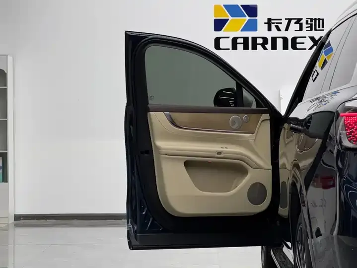 AITO M9 2024 extended range Ultra version 42kWh 6-seat version 7
