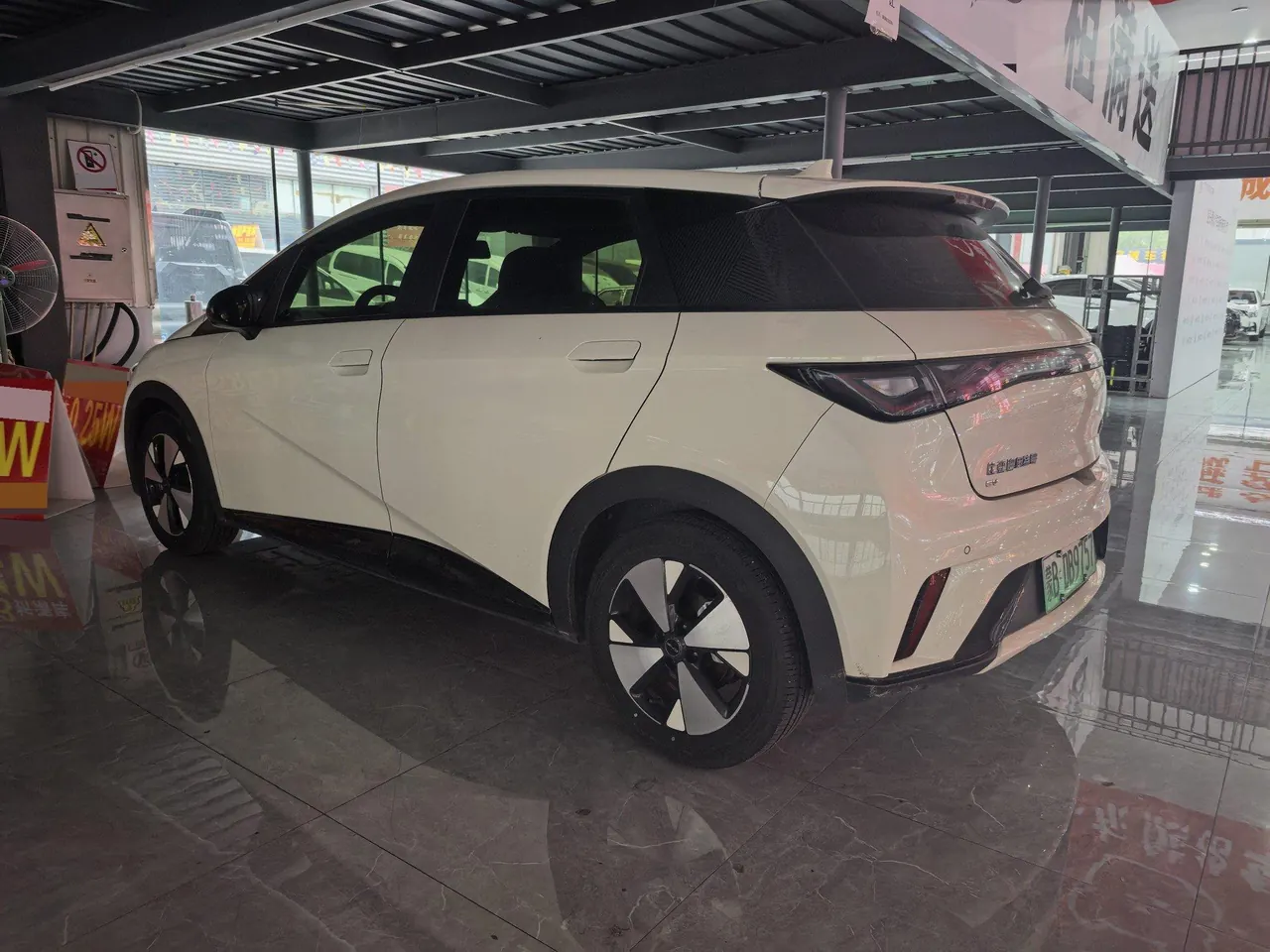 BYD 2023 Dolphins 420km Free Edition Automatic 9