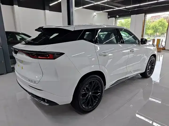 ChangAn UNI-Z 2026 1.5T Free Edition 6