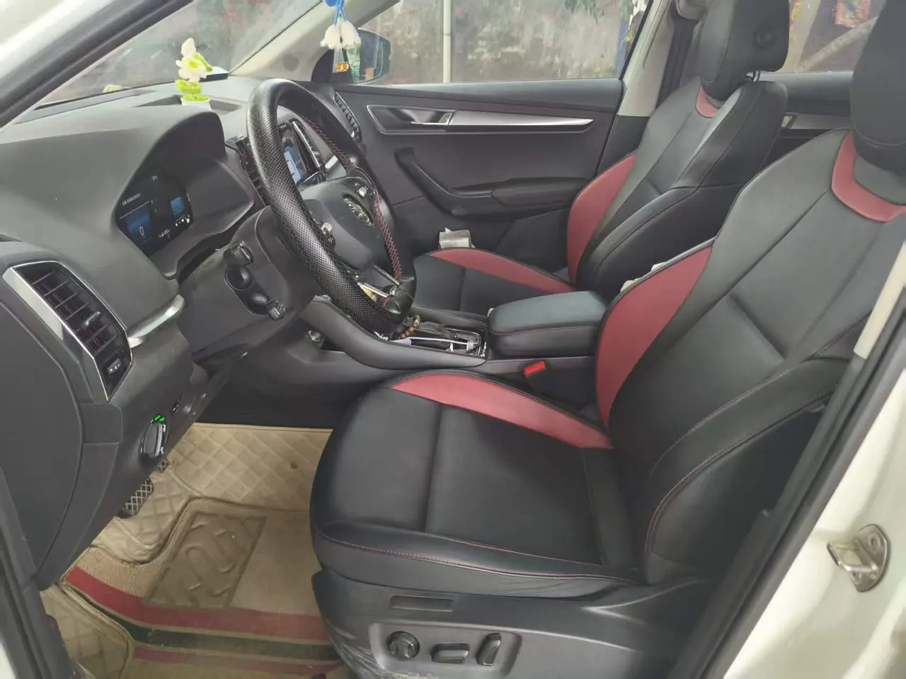 Skoda 2023 Keluoke 1.4TSI TSI280 Zhiyao Edition Automatic Gear 2