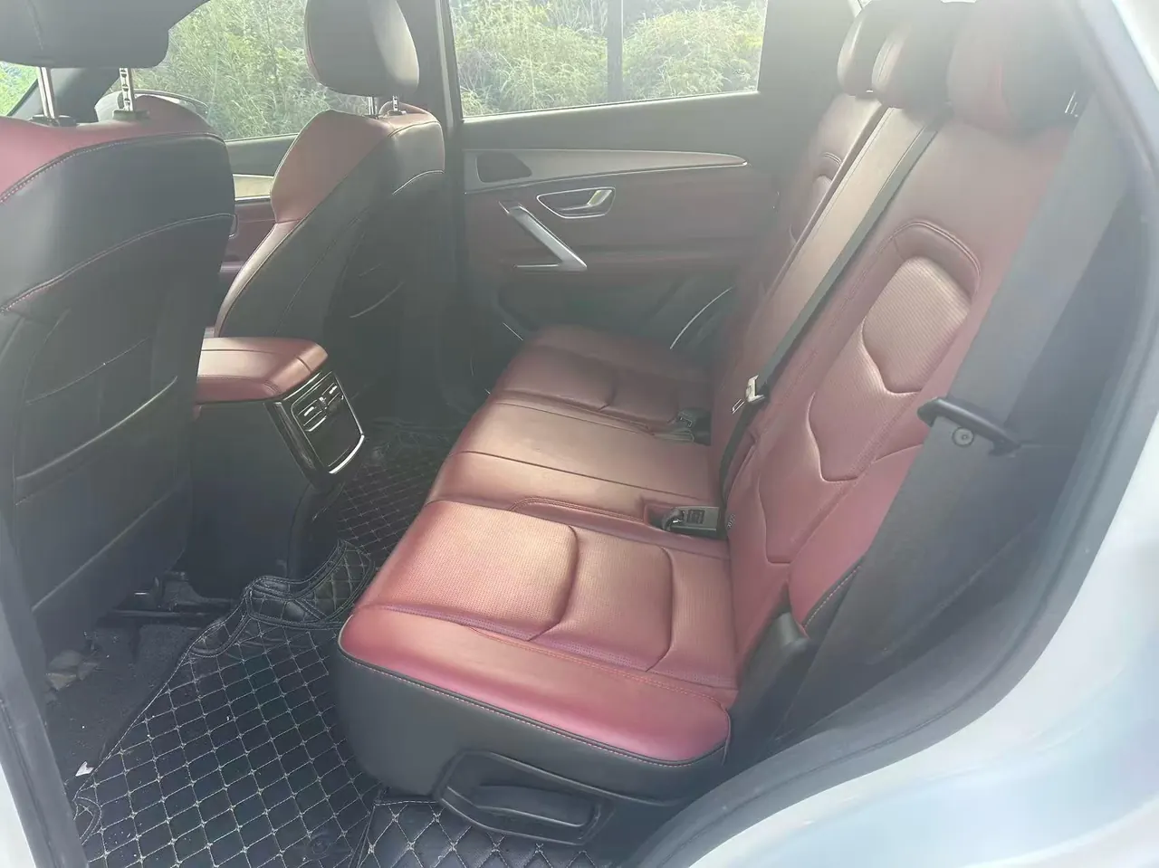 Jetour 2023 X70 PLUS 1.5T self-improvement PRO7 automatic gear 6