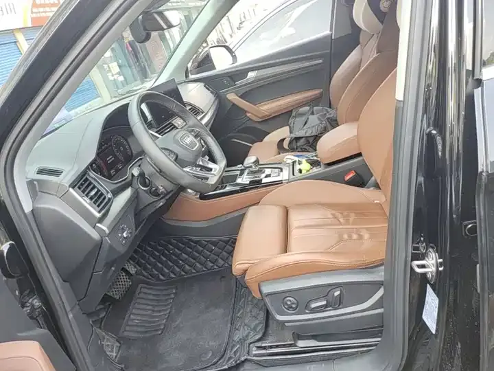 Audi Q5L 2022 model, facelifted, 40T Luxury Dynamic Edition 11