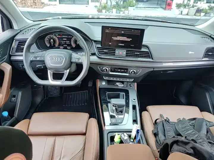 Audi Q5L 2022 model, facelifted, 40T Luxury Dynamic Edition 6