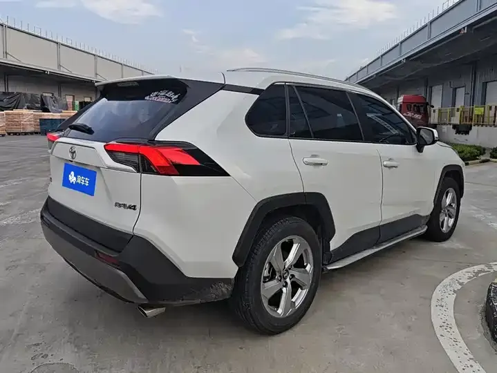 RAV4 Prime 2021 2.0L CVT Front-Wheel-Drive Luxury PLUS Edition 3