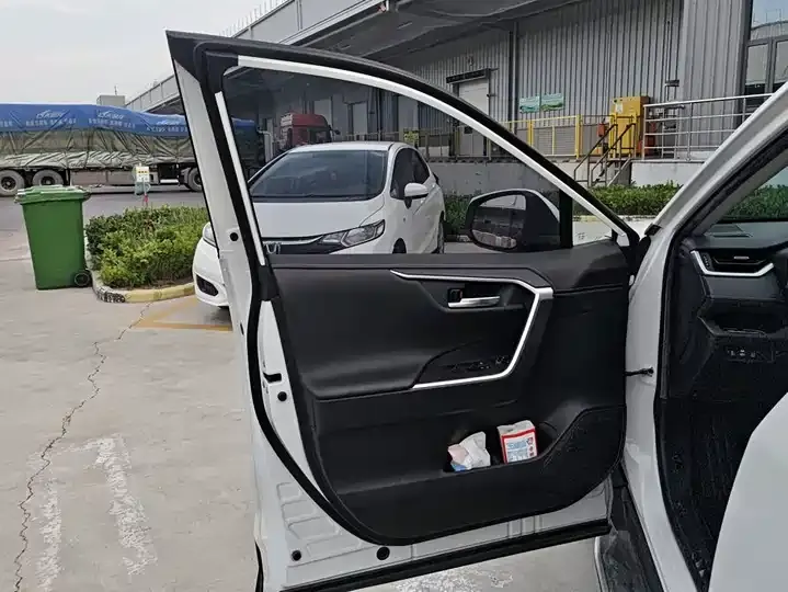 RAV4 Prime 2021 2.0L CVT Front-Wheel-Drive Luxury PLUS Edition 7