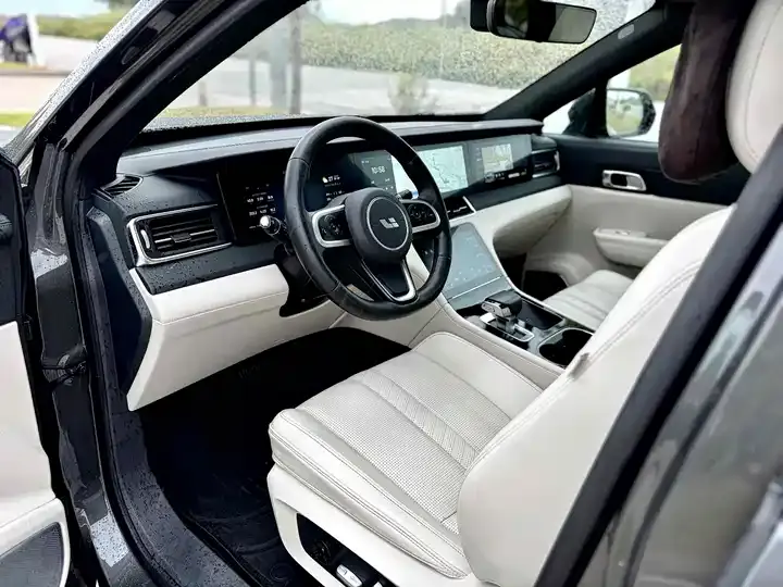 Li ONE 2020 extended 6-seat version 8