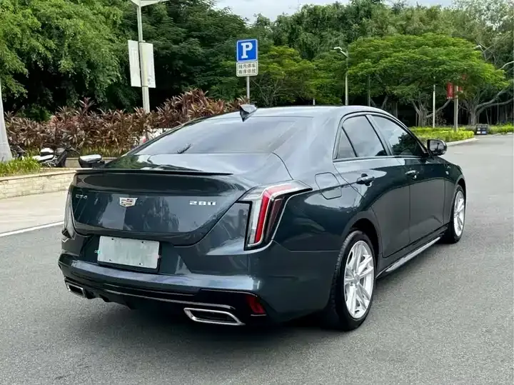 Cadillac CT4 2021 28T fashion model 4