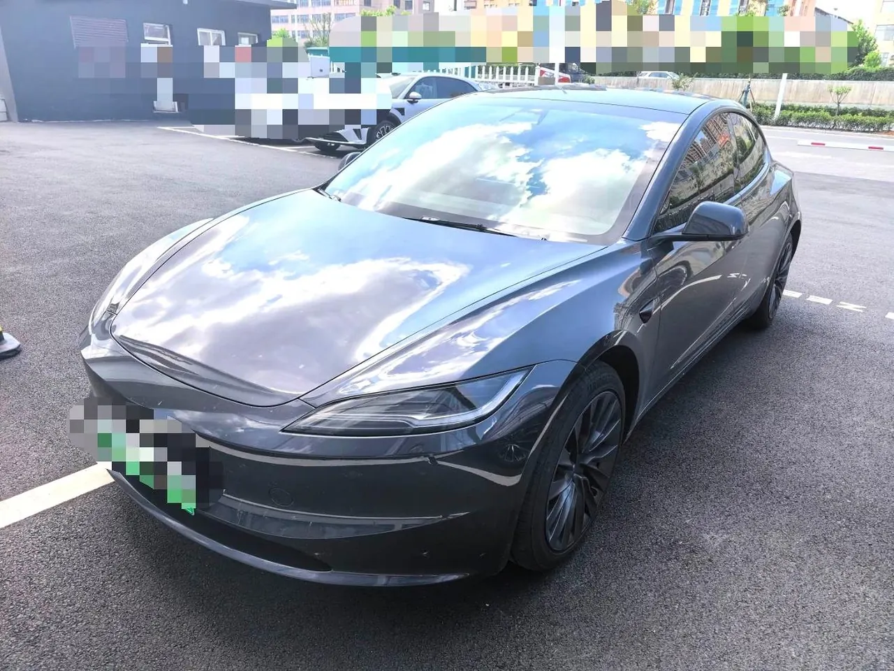 Tesla 2023 Model 3 Long Endurance New Edition Dual Motor All-wheel Drive Automatic Transmission - View 1