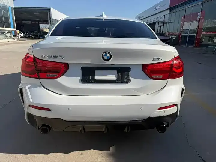 BMW 1 Series 2021 125i M Sports Obsidian Night Edition 8