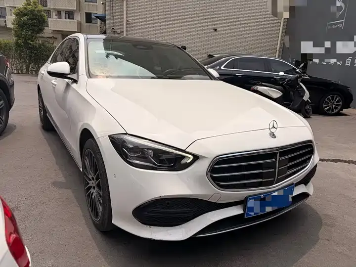 Mercedes Benz Class C 2023 C 260 L 3