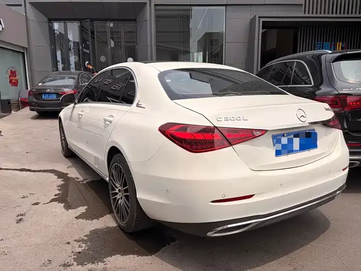 Mercedes Benz Class C 2023 C 260 L 8