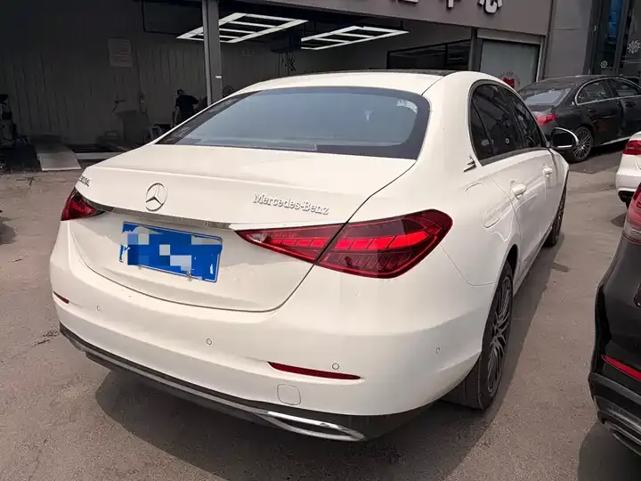 Mercedes Benz Class C 2023 C 260 L 9