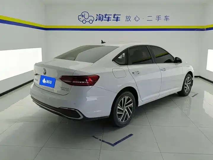 Lavida 2024 300TSI DSG Full Edition 3
