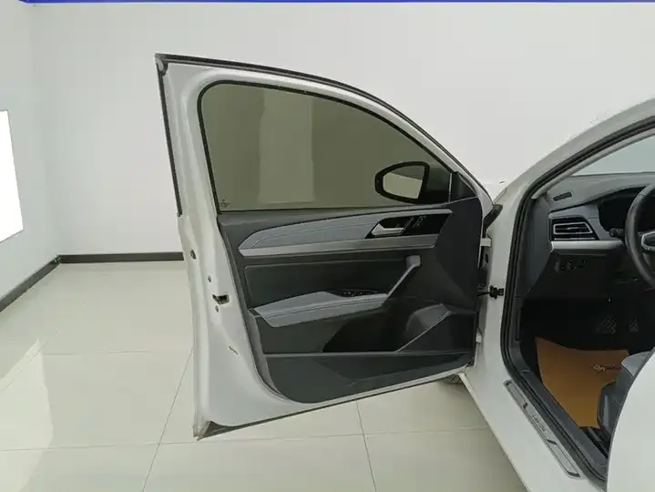 Lavida 2024 300TSI DSG Full Edition 7