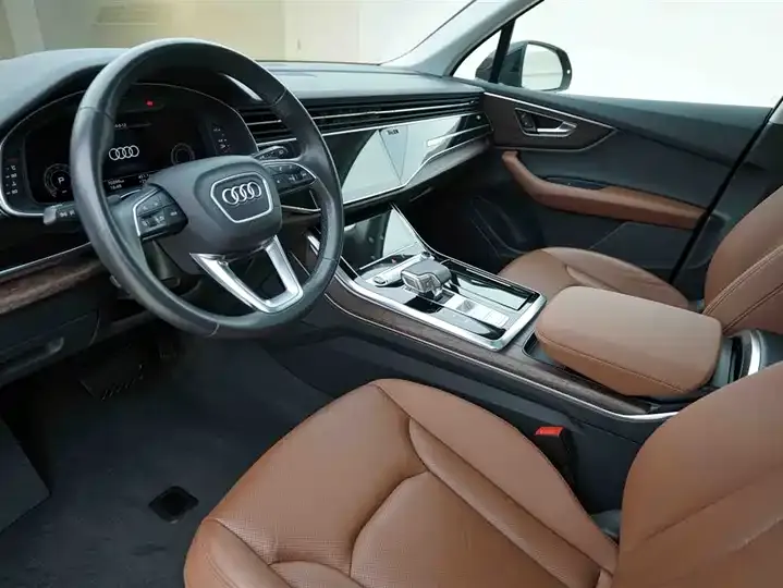 Audi Q7 2021 55 TFSI quattro S line Sport 10